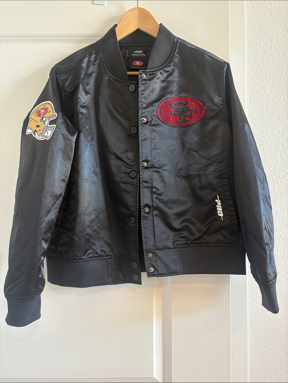 NWT San Francisco 49ers Pro Standard Black Satin Starter Bomber Jacket